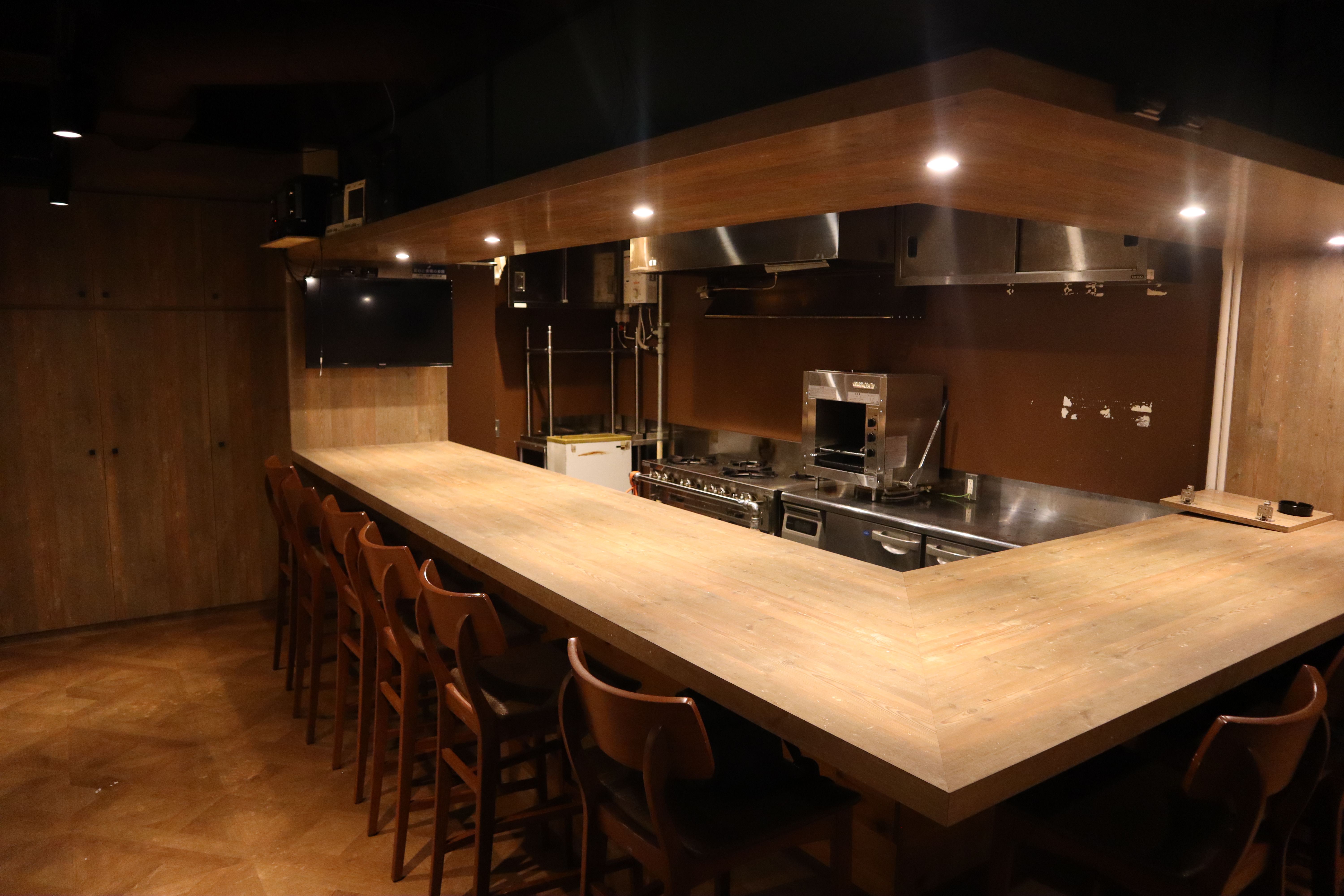 ニュー桂和ビル3階10号【飲食店向け物件】内覧可能！